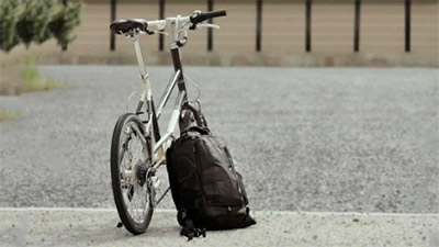 自転車,ショルダーバッグ,ずれる,買い物,荷物,画像